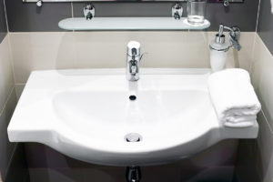 Cracked sink, leaking tab or time for a new vanity? Seaview Plumbing can help.